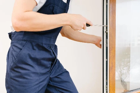 Commercial Glass Door Repair in Pompano Beach, FL